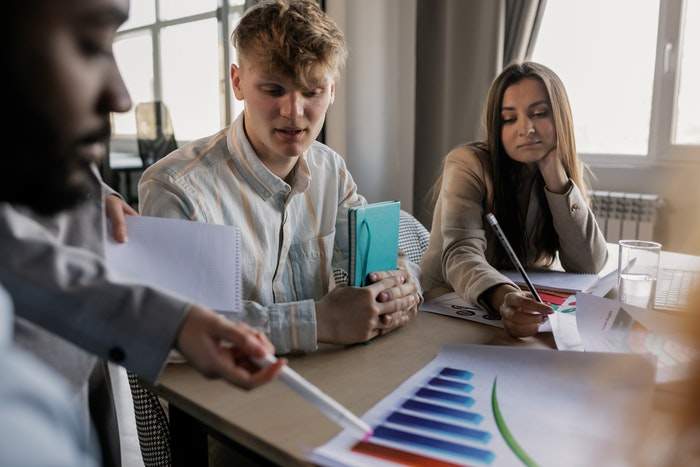 Capa de KPI: entenda os indicadores quantitativos e qualitativos do mkt