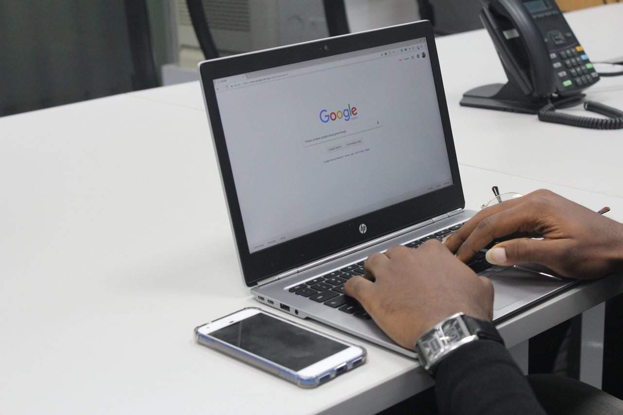 Capa de Tráfego orgânico ou pago? Saiba qual é melhor para a sua empresa